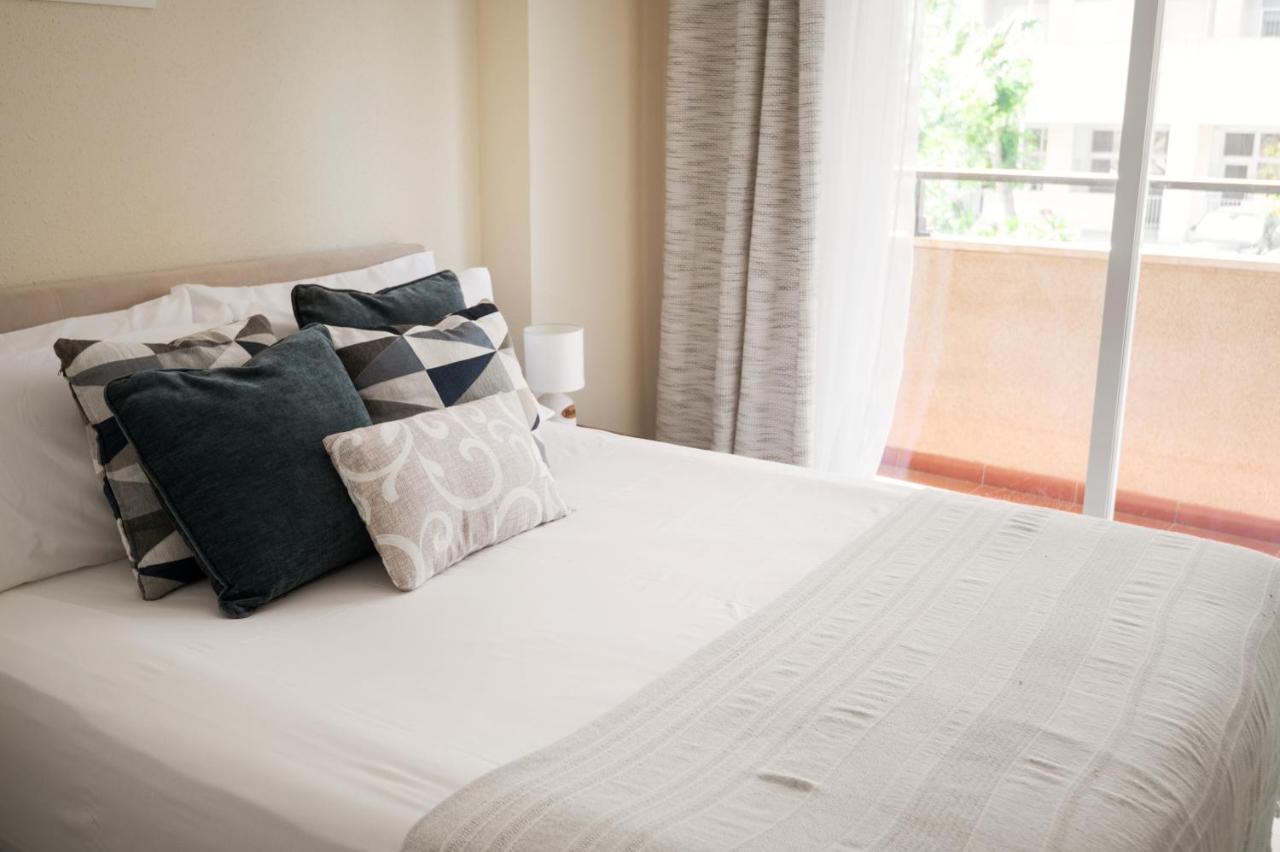 بينالماذينا El Coloso, Cosy And Stylish Near The Beach المظهر الخارجي الصورة